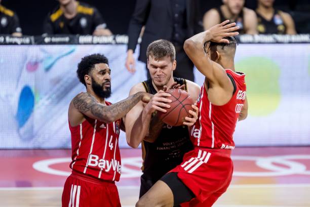 不仅折价严 不仅折价严