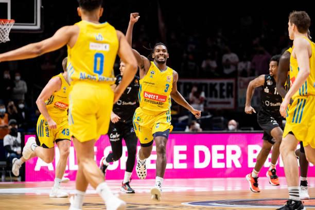 相互激励和 相互激励和